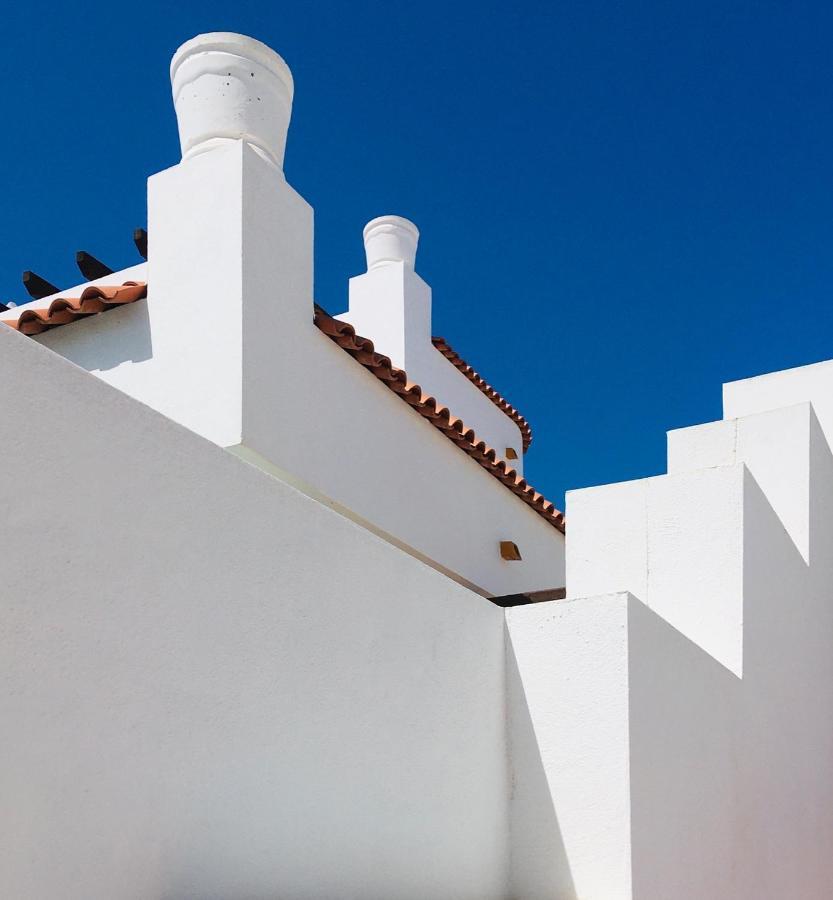 Surfers Retreat (Adults Only) Hostel Corralejo Exterior photo