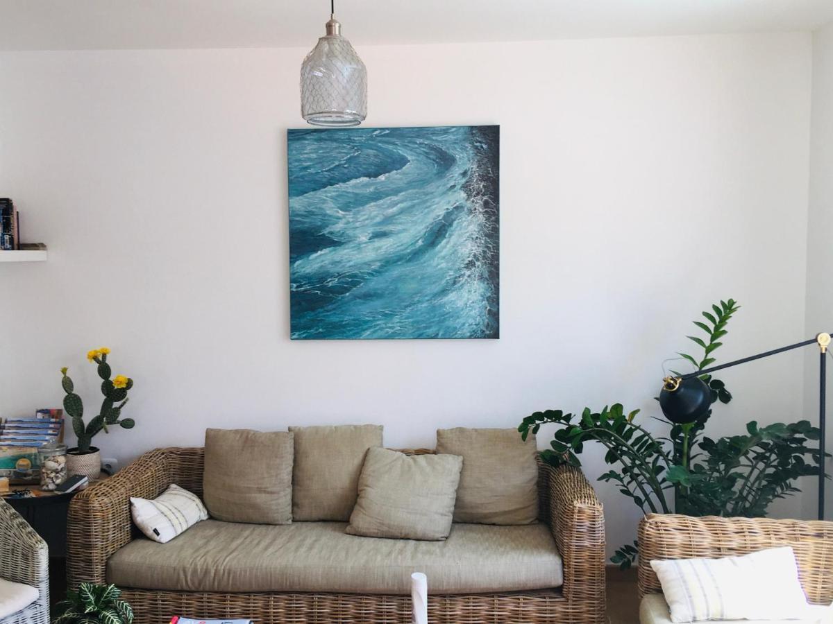 Surfers Retreat (Adults Only) Hostel Corralejo Exterior photo